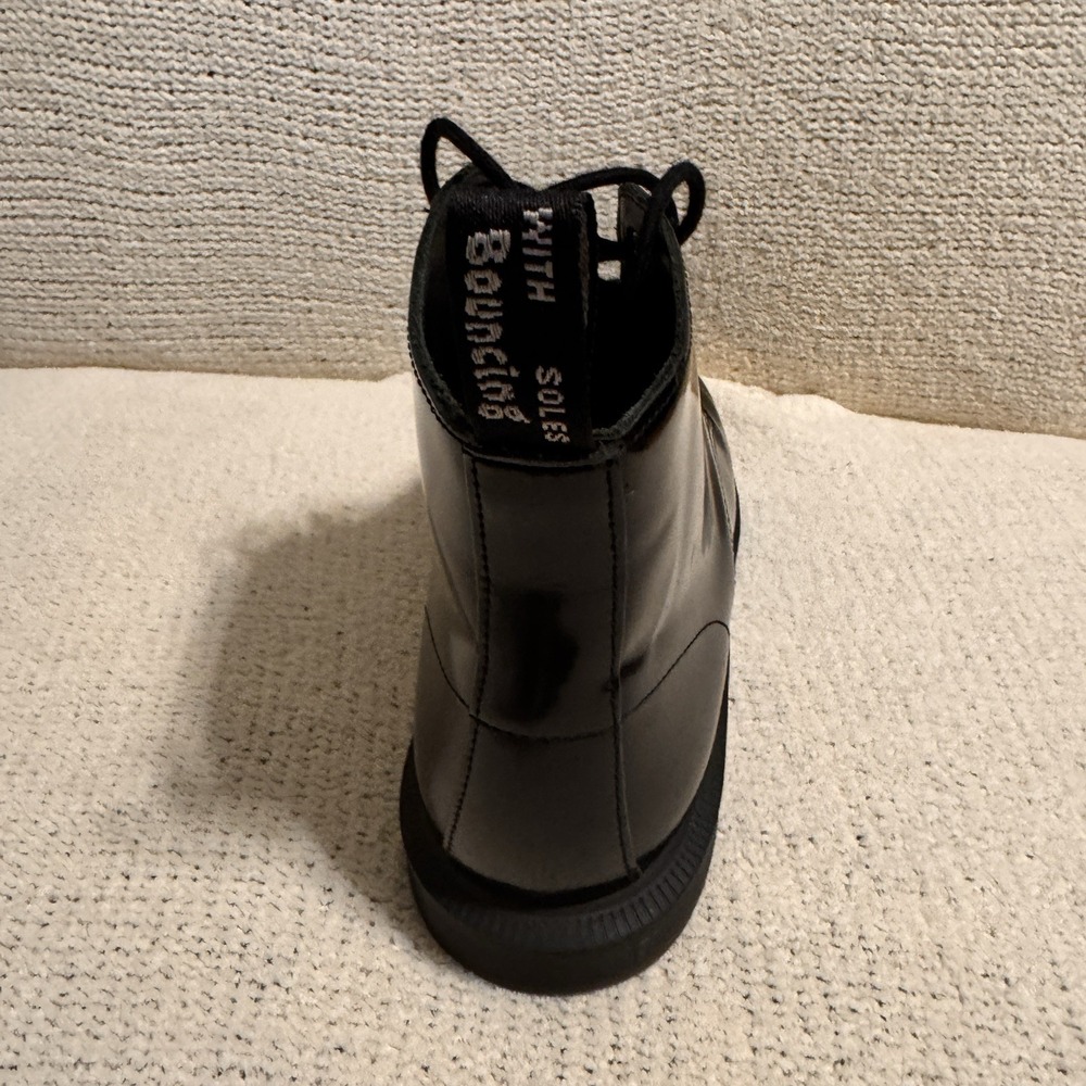 Dr. Martens Emmeline 5 Eye Black Smooth Leather Boots Womens US 8 EU39 - Picture 11 of 16